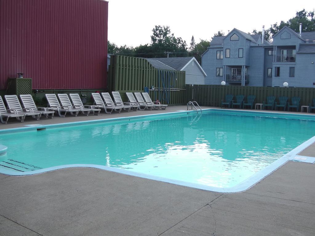 Holiday Villa Resorts At Mont Ste Anne Beaupré Eksteriør bilde
